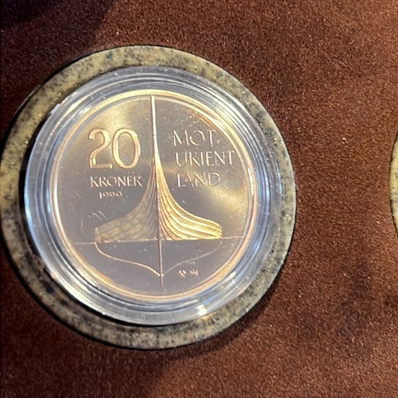 🪙 RCM 1999 Canada $5 The Vikings and The Vinland Voyages (2 coin) Set - Picture 2 of 8
